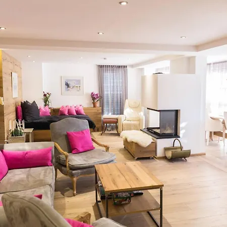 Trendguide By Alpine Host Helpers Daire