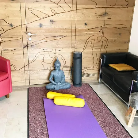 Trendguide By Alpine Host Helpers