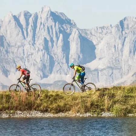 Trendguide By Alpine Host Helpers 公寓 *