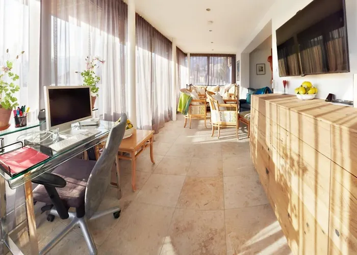 Apartament Trendguide By Alpine Host Helpers