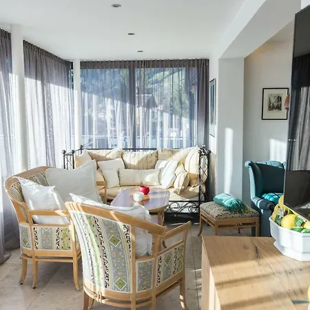 Apartment Trendguide By Alpine Host Helpers